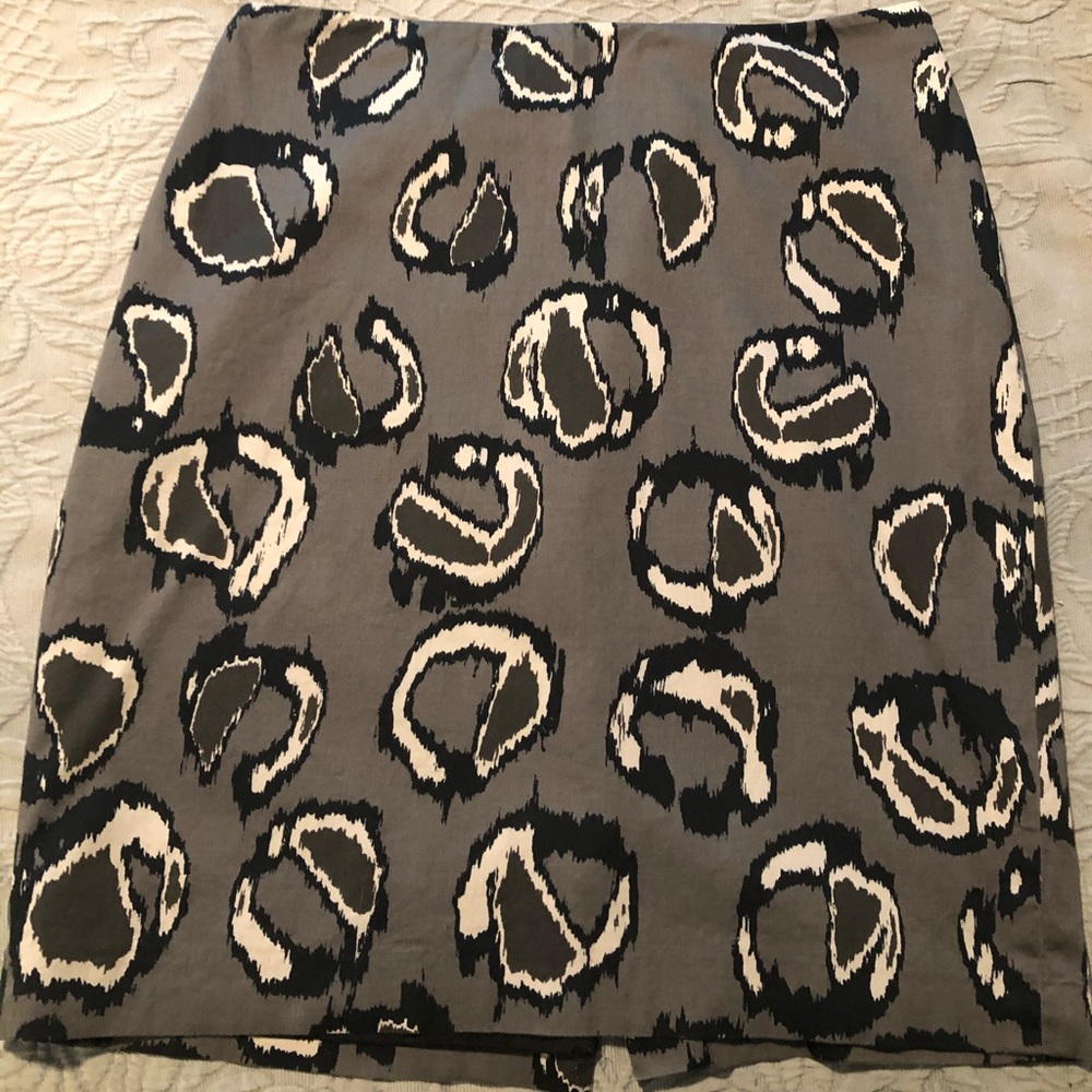 Ann Taylor Patterned Pencil Skirt